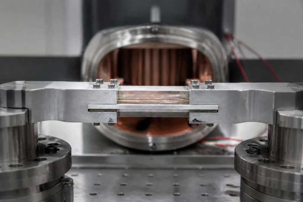 Metal to Metal Glue: Choosing the Best Adhesive for Industrial Metal Assembly 3 metal to metal glue durability testing